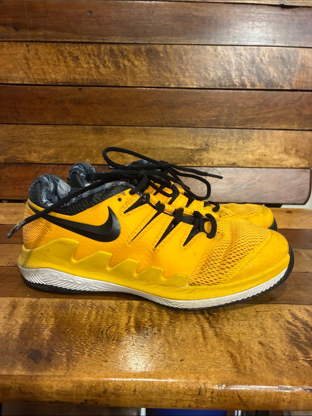 Nike sneakers, Kids Size 5.5 Yellow and Black Athletic Shoes